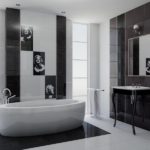 Phòng tắm thiết kế dọc màu đen và trắng