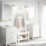 Salle de bain blanche style provence