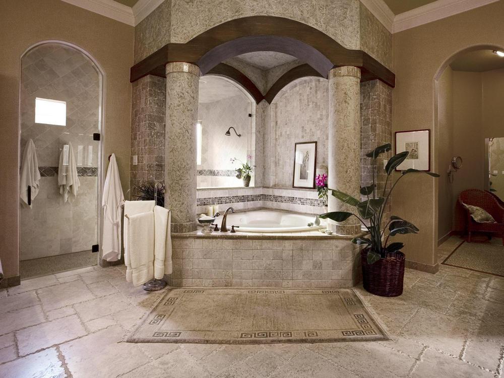 Grande salle de bain de style antique