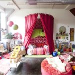Çocuk odası dekor gölgelik ve daybed top lamba
