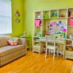 La décoration de la chambre des enfants, la couleur des tons clairs augmentaient le volume de la chambre