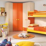 Décor chambre enfant décor orange-jaune