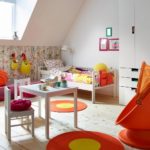 Décoration chambre d'enfant Tapis orange rond