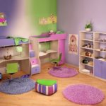 İki heteroseksüel çocuk için çocuk odası tasarımı