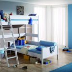Conception d'une chambre d'enfants pour deux enfants hétérosexuels dans une chambre d'angle
