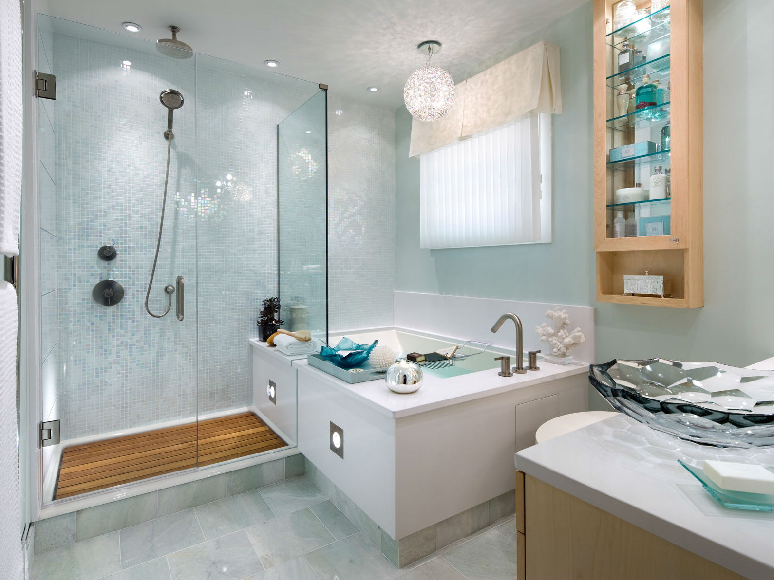 High-tech glass and tile bathroom design