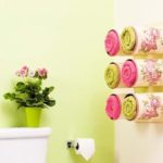 Compartiments de décoration de salle de bain pour serviettes avec découpage