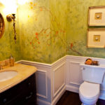 Décor de salle de bain peint en marbre
