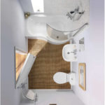 Design de salle de bain high-tech à Khrouchtchev et un minimum de détails