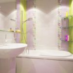 تصميم الحمام في خروتشوف ، الخضر الحساسة واللون البنفسجي