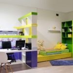 زخرفة غرفة للأطفال مع مناطق للدراسة والنوم