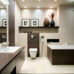Conception de salle de bain moderne avec niches murales
