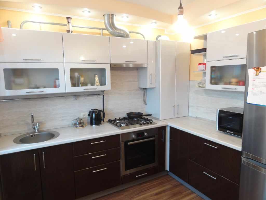 variant of a beautiful style kitchen with a gas boiler