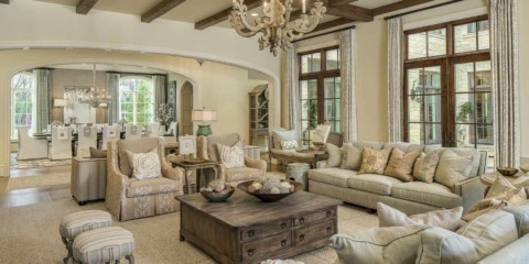 gražaus provence dizaino pavyzdys gyvenamajame kambaryje nuotrauka