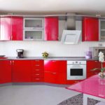 ideja par neparasta dizaina sarkanās virtuves fotoattēlu