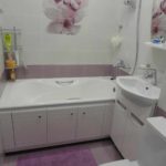 Un exemple d'une salle de bain de style clair avec photo de carrelage