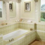Un exemple d'un design inhabituel d'une salle de bain avec carrelage photo