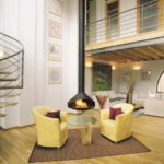 Un exemple d'application du beau style d'un salon avec une image de cheminée