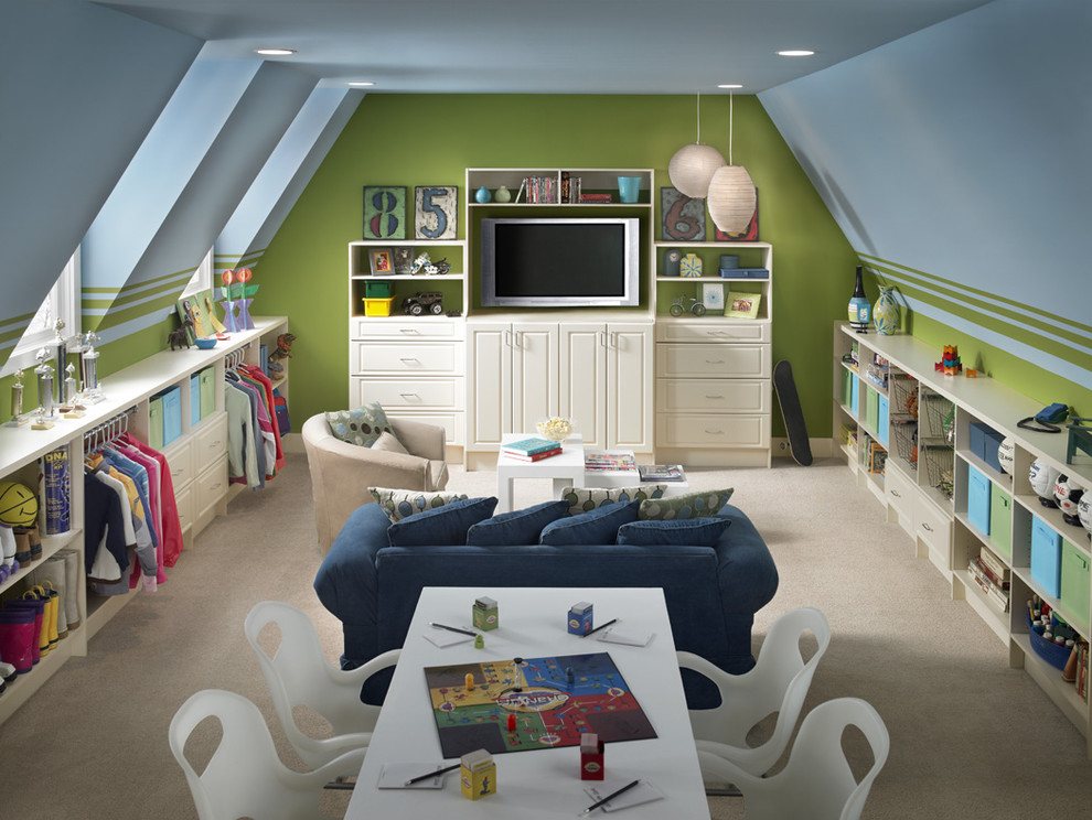 Design of a nursery for two in the attic of a private house