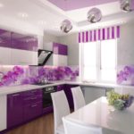 Purple color in the design of the kitchen