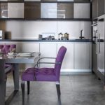 Chaises de cuisine rembourrées violettes