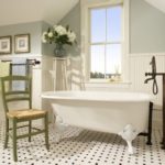 Chaise de salle de bain de style rustique rétro