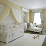 Concevoir une chambre pour un nouveau-né dans le style d'un classique