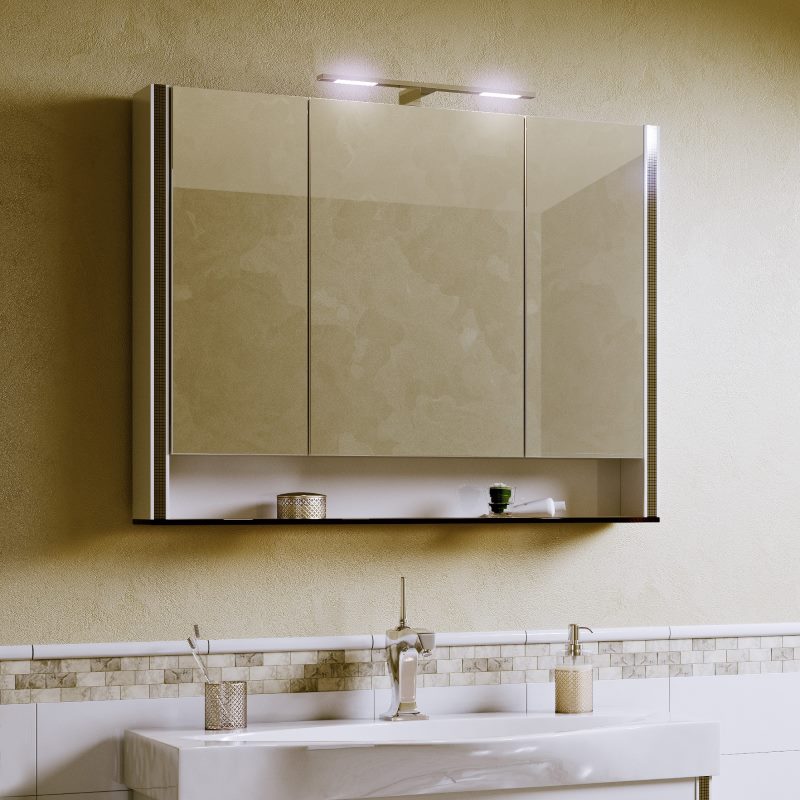 صورة لخزانة معلقة مع مرآة حمام