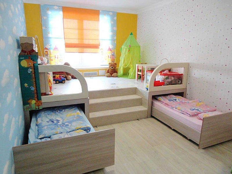 Podium in the nursery with pull-out beds