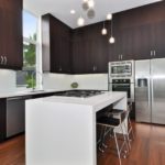 Kitchen cabinets in wenge color