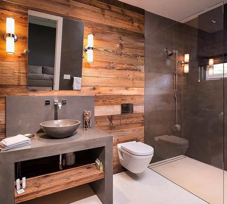 Bức tường gỗ trong phòng tắm kiểu gác xép