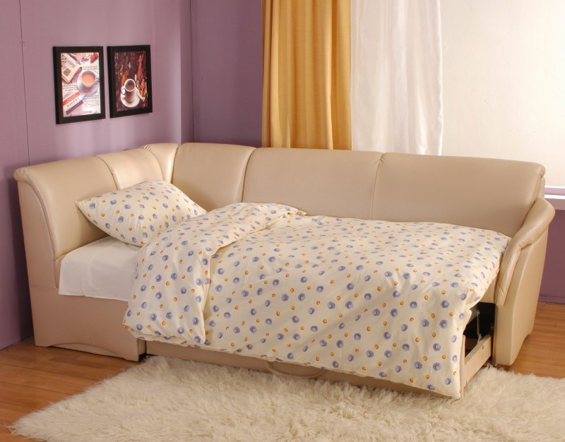 Canapé d'angle avec couchette coulissante