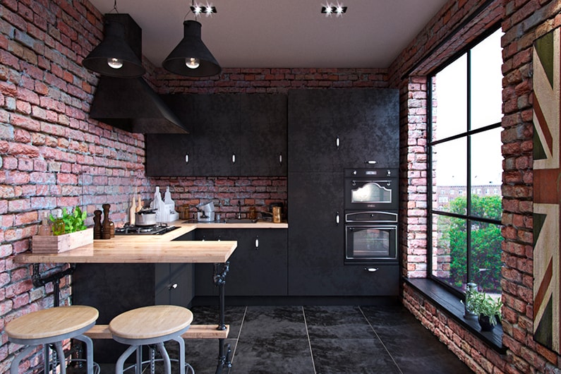 Panoramik bir pencere ile mutfak tuğla duvarlar