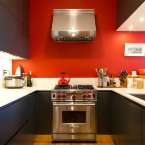 murs de couleur dans les idées d'intérieur de cuisine