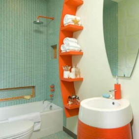Orange istante para sa mga gamit sa banyo