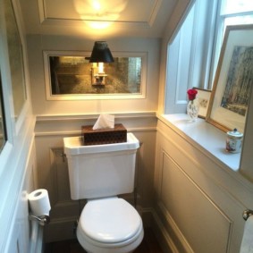 Nhà vệ sinh nhỏ theo phong cách cổ điển