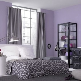 décoration photo intérieure chambre violette