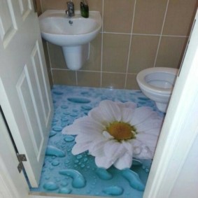 bulk floor in the toilet of an apartment in a prefabricated house