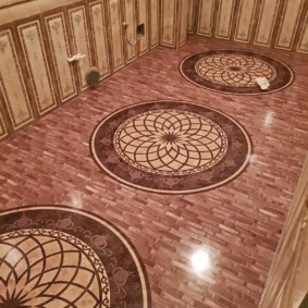 Design de sol de salle de bain classique