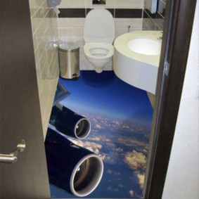 Toilet interior with bulk floor