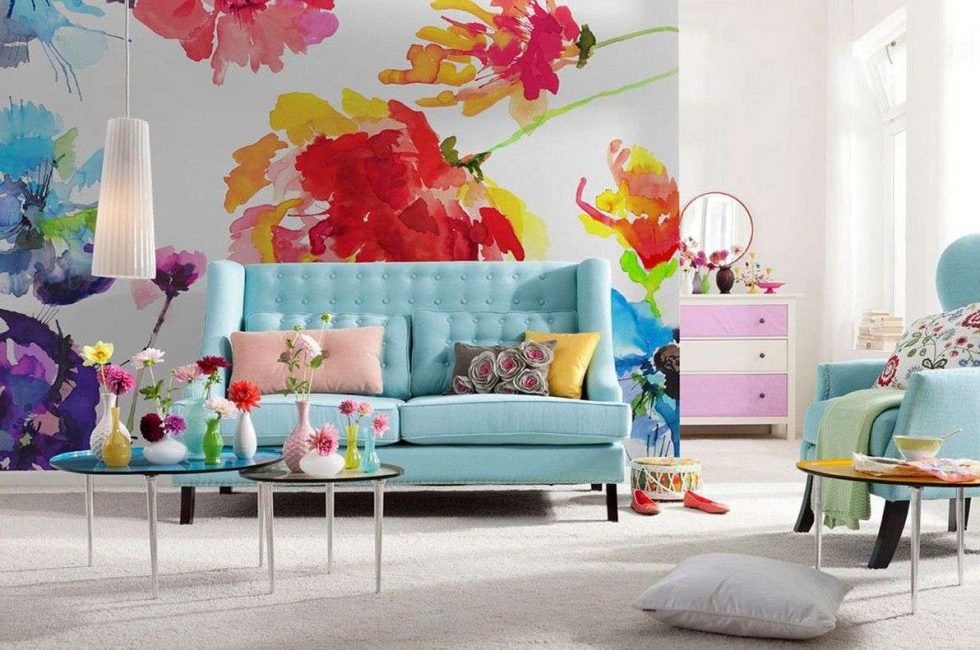 wallpaper in the living room with flowers