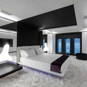 yüksek teknoloji yatak odası