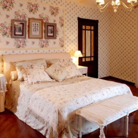 Provence tarzı yatak odası