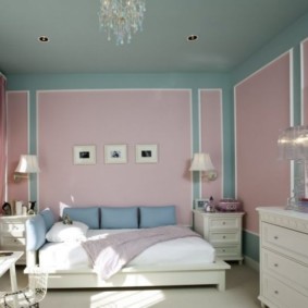 ห้องนอนสีชมพูคลาสสิก