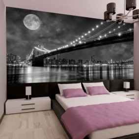 Bir yatak odası tasarımında duvar resmi