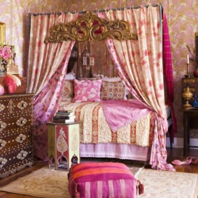 Güzel Arapça yatak odası dekor