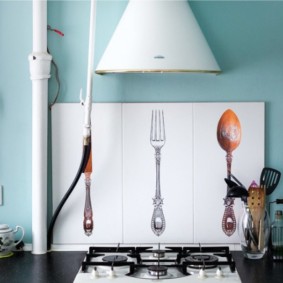 cum să ascunzi o conductă de gaz în fotografia de bucătărie
