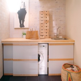 Çamaşır makinesi için sürgülü kapılar ile Tkmba