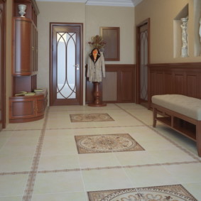 carreaux de sol pour la décoration de la cuisine et du couloir