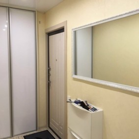 bir panel ev fotoğraf bir dairede koridor